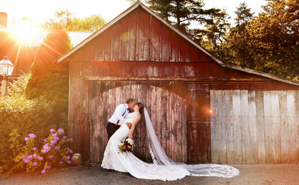 Asya and Mark Grove - July 31, 2021 (Serena R Thura Photography)